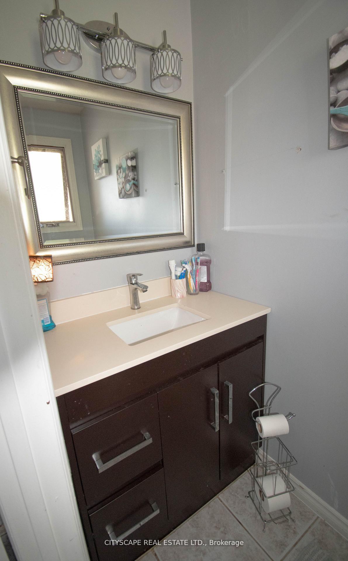 Photo 8 of 59 Romy Crescent, Thorold, Confederation Heights — HOMEH