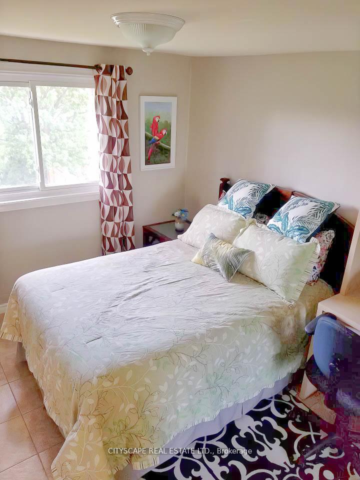 Photo 17 of 59 Romy Crescent, Thorold, Confederation Heights — HOMEH
