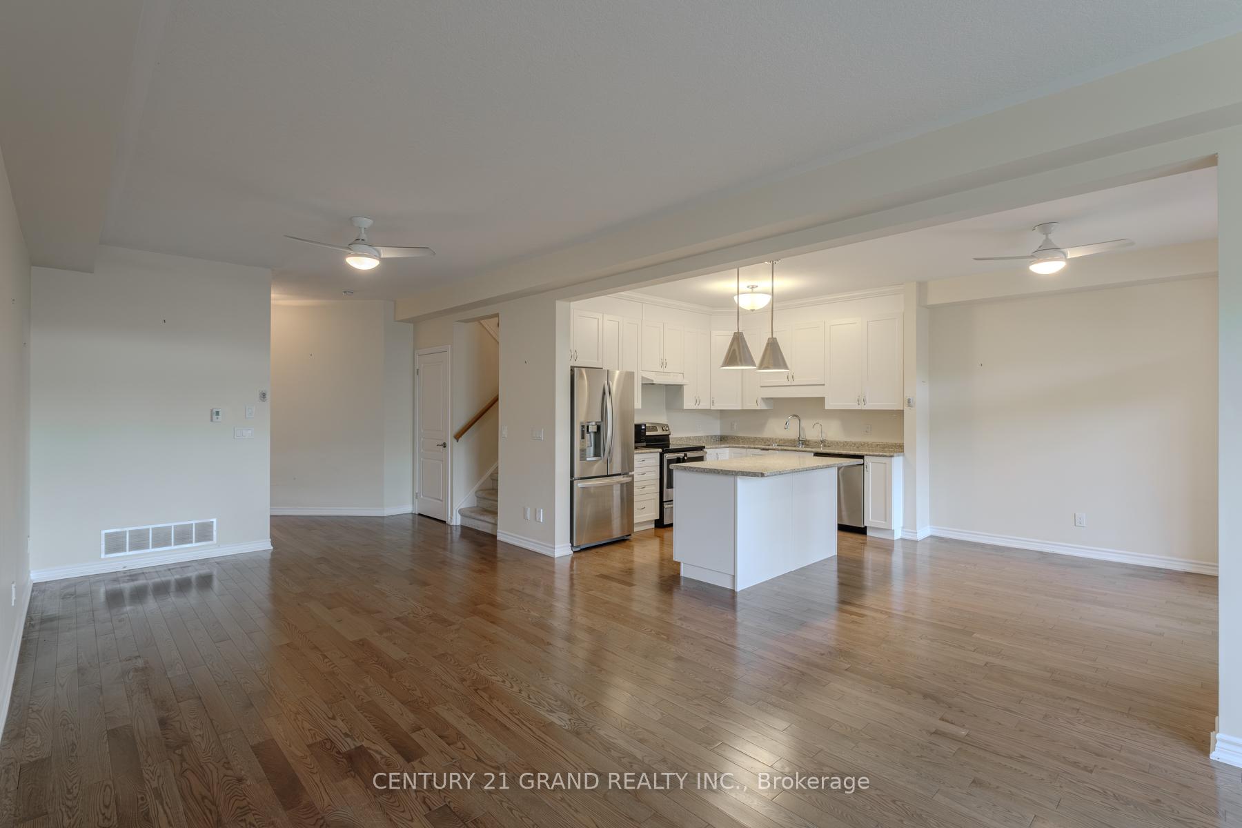 Photo 11 of Unit 2, 80 Willow Street, Brant, Paris — HOMEH