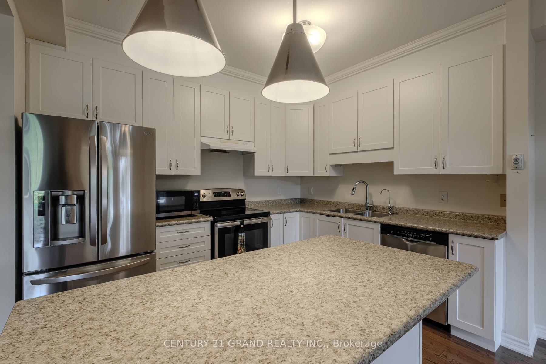 Photo 12 of Unit 2, 80 Willow Street, Brant, Paris — HOMEH