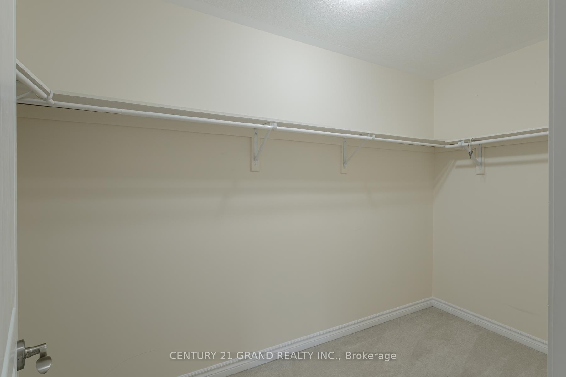 Photo 23 of Unit 2, 80 Willow Street, Brant, Paris — HOMEH