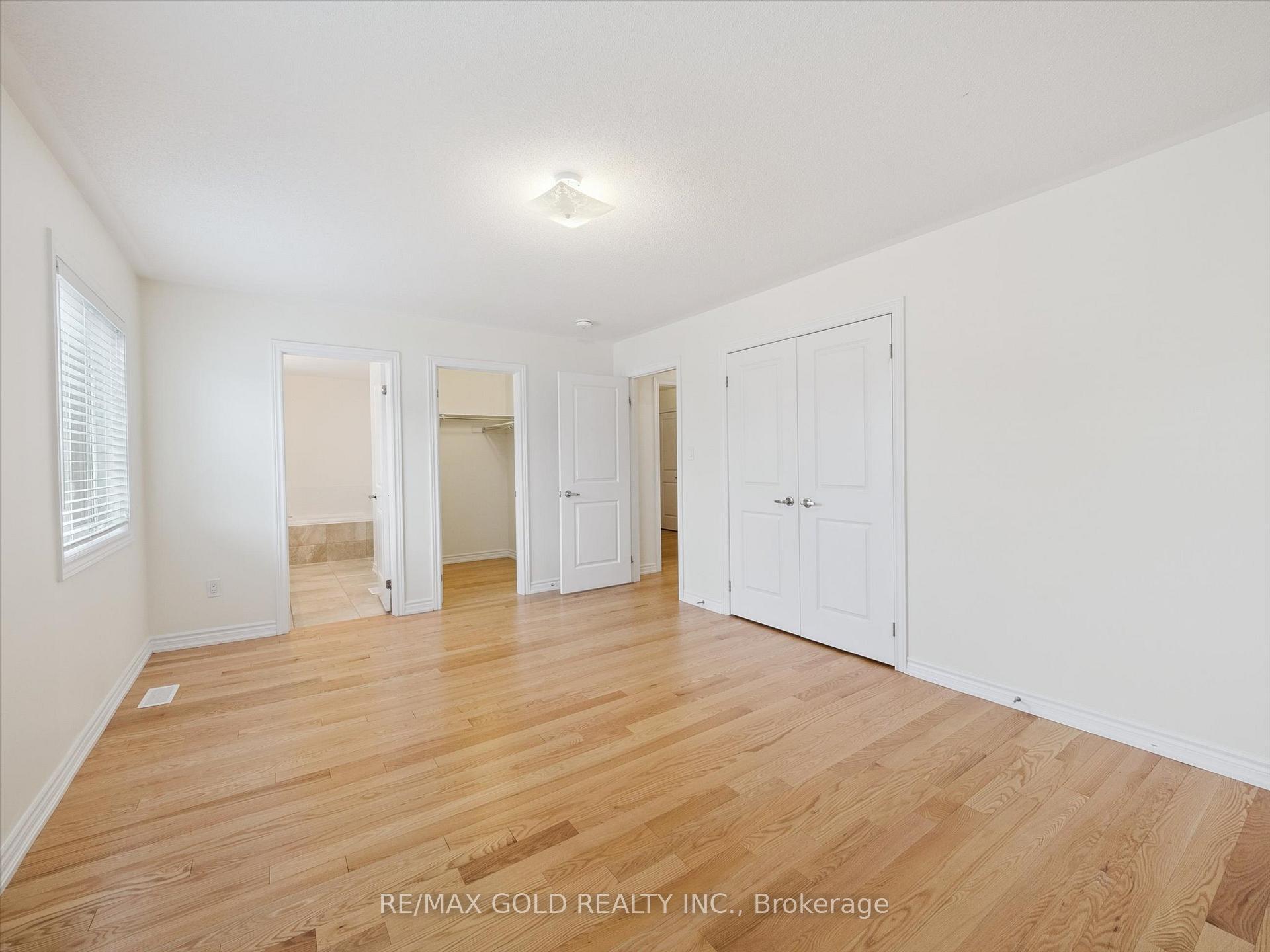 Photo 21 of 6 Bannister Road, Barrie, Rural Barrie Southeast — HOMEH