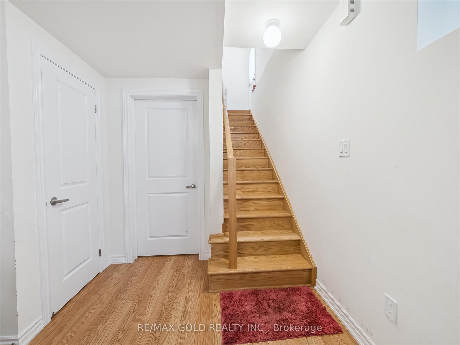 Photo 35 of 6 Bannister Road, Barrie, Rural Barrie Southeast — HOMEH