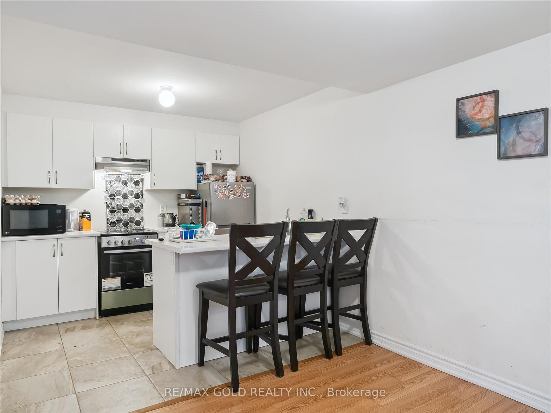Photo 46 of 6 Bannister Road, Barrie, Rural Barrie Southeast — HOMEH