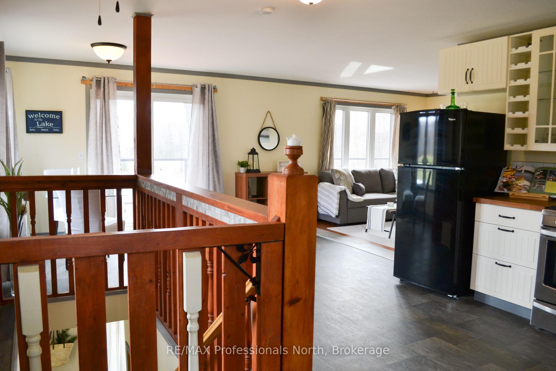 Photo 7 of 4043 Highway 60, Algonquin Highlands, McClintock — HOMEH