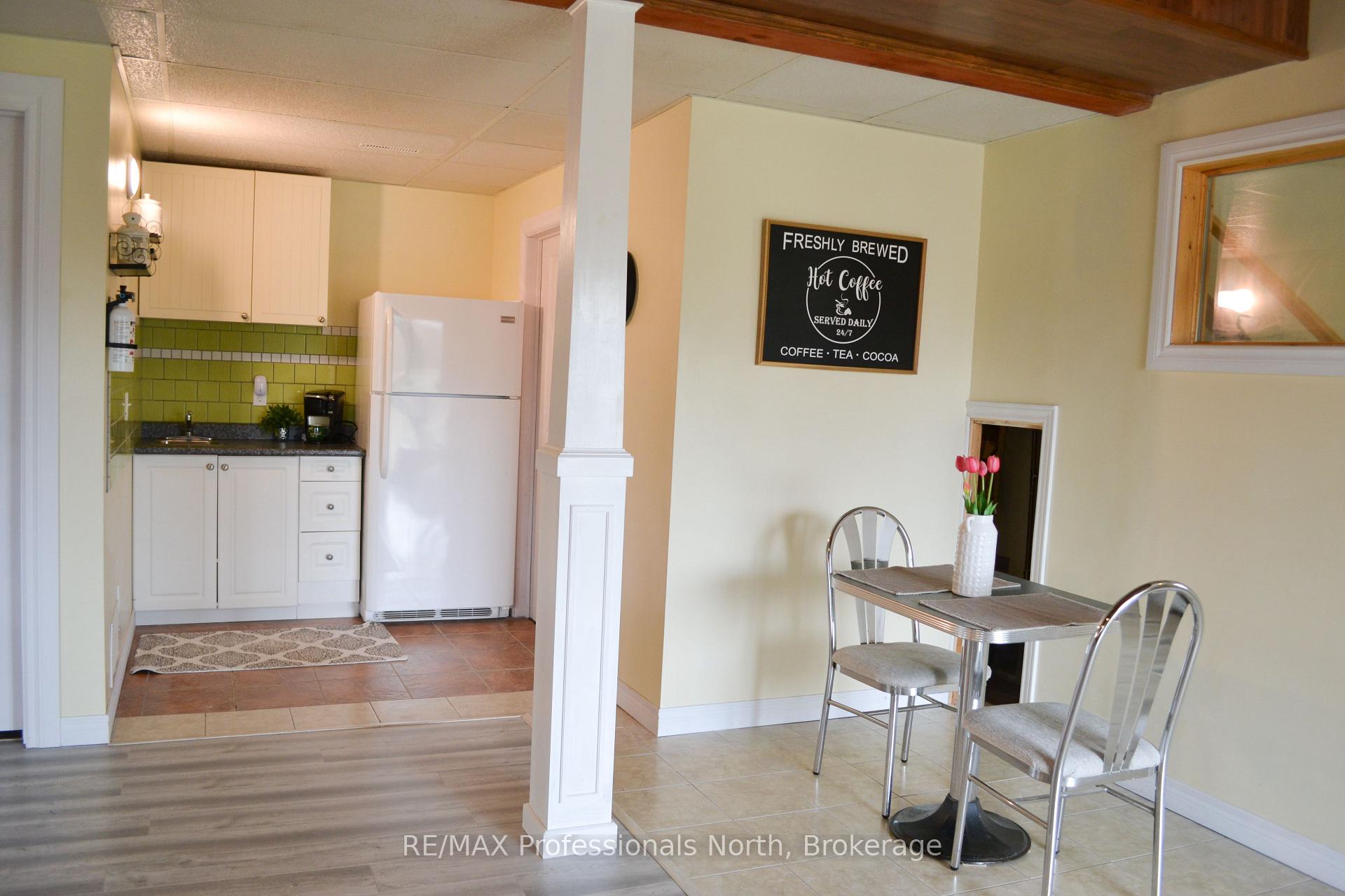 Photo 12 of 4043 Highway 60, Algonquin Highlands, McClintock — HOMEH