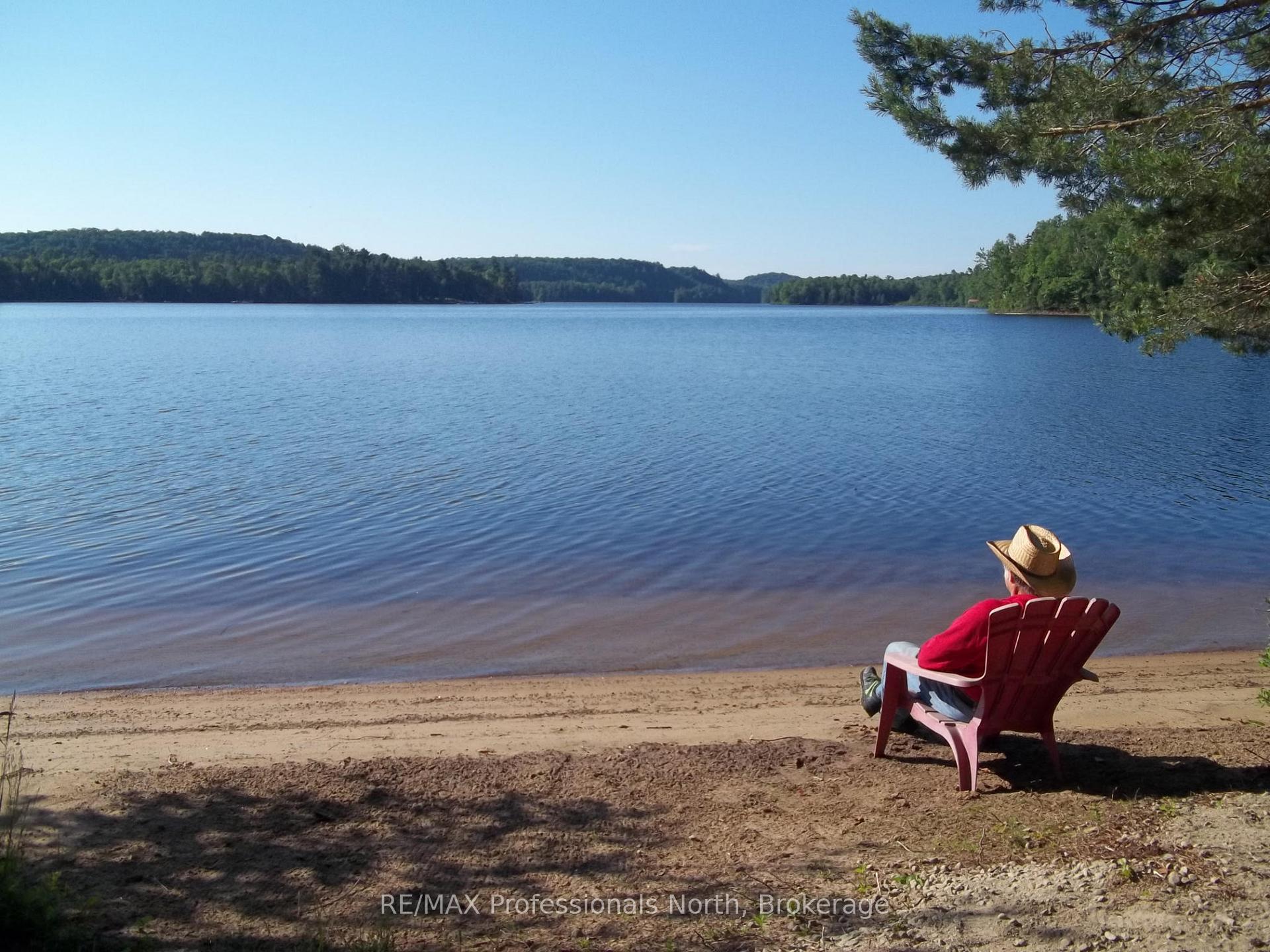 Photo 25 of 4043 Highway 60, Algonquin Highlands, McClintock — HOMEH