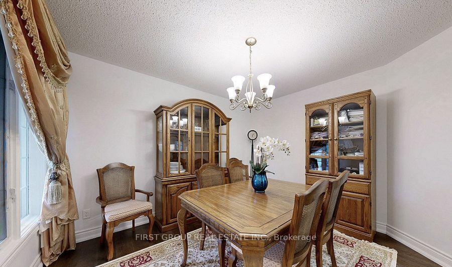 Photo 6 of 526 Britannia Avenue E, Oshawa, Kedron — HOMEH