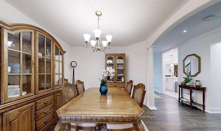 Photo 11 of 526 Britannia Avenue E, Oshawa, Kedron — HOMEH