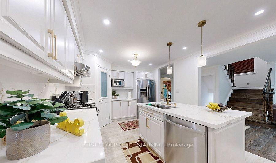 Photo 15 of 526 Britannia Avenue E, Oshawa, Kedron — HOMEH