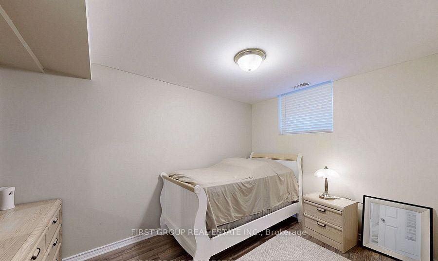 Photo 38 of 526 Britannia Avenue E, Oshawa, Kedron — HOMEH