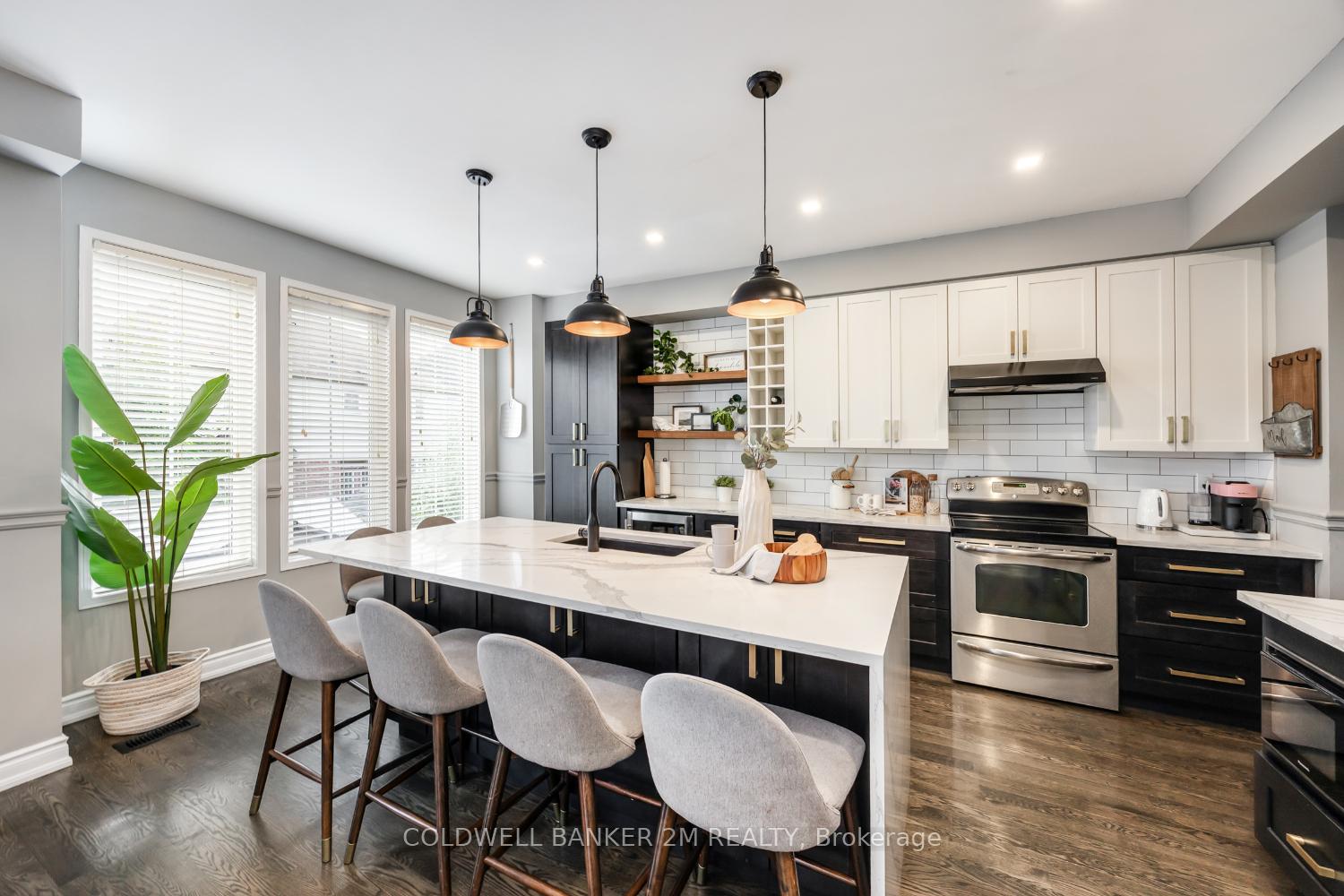 Photo 7 of 2 Woodbine Place, Oshawa, Windfields — HOMEH