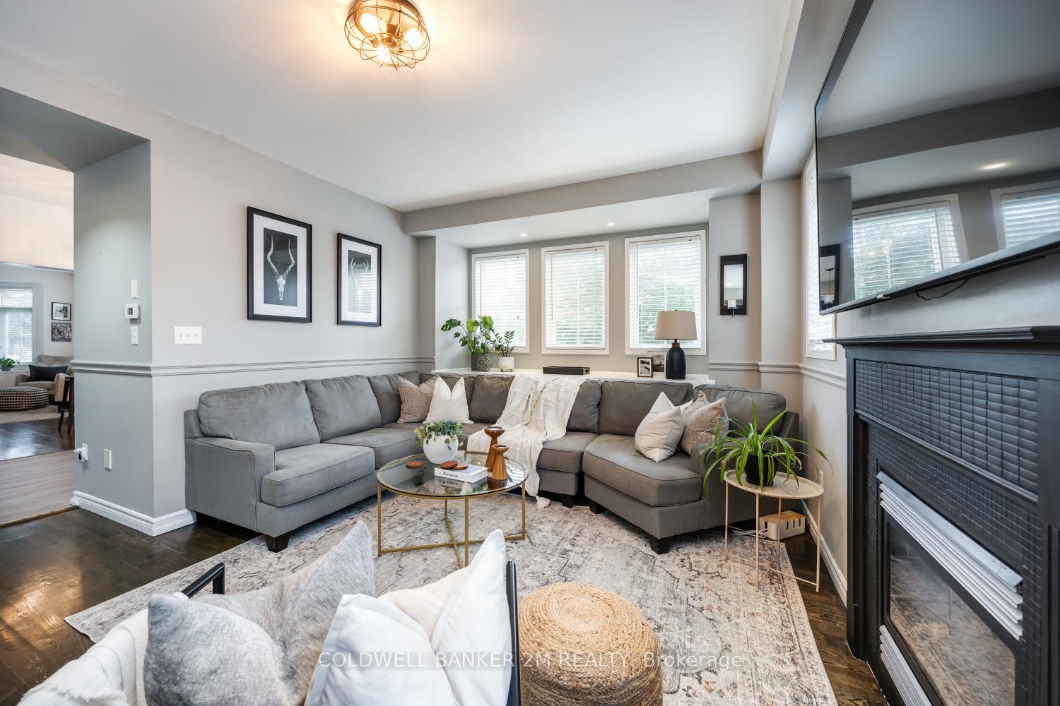 Photo 11 of 2 Woodbine Place, Oshawa, Windfields — HOMEH