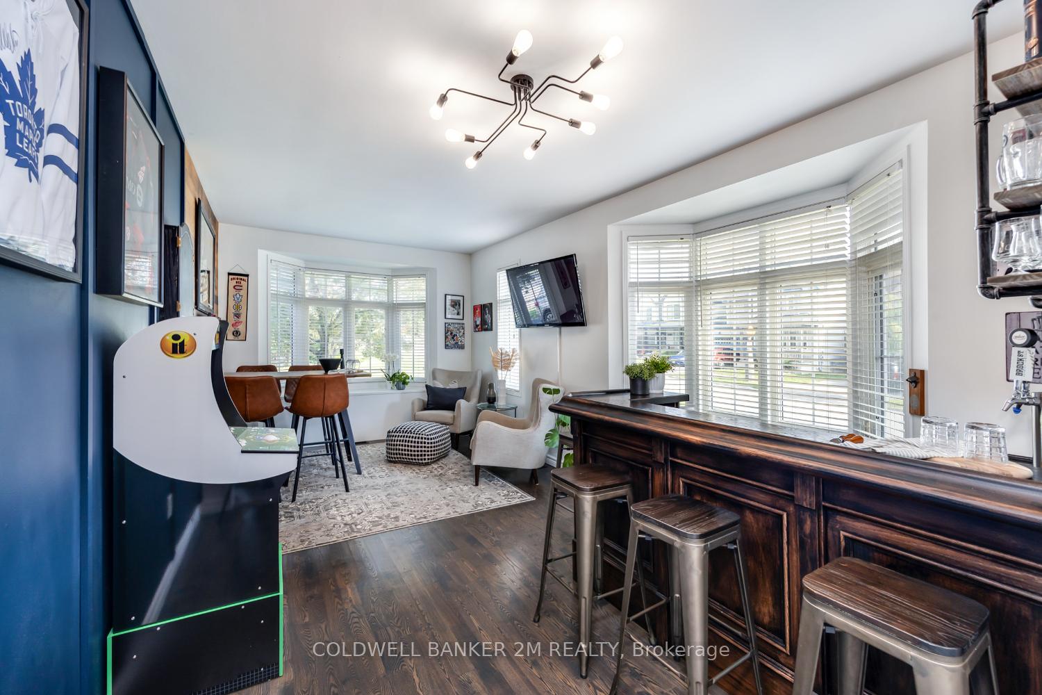 Photo 12 of 2 Woodbine Place, Oshawa, Windfields — HOMEH