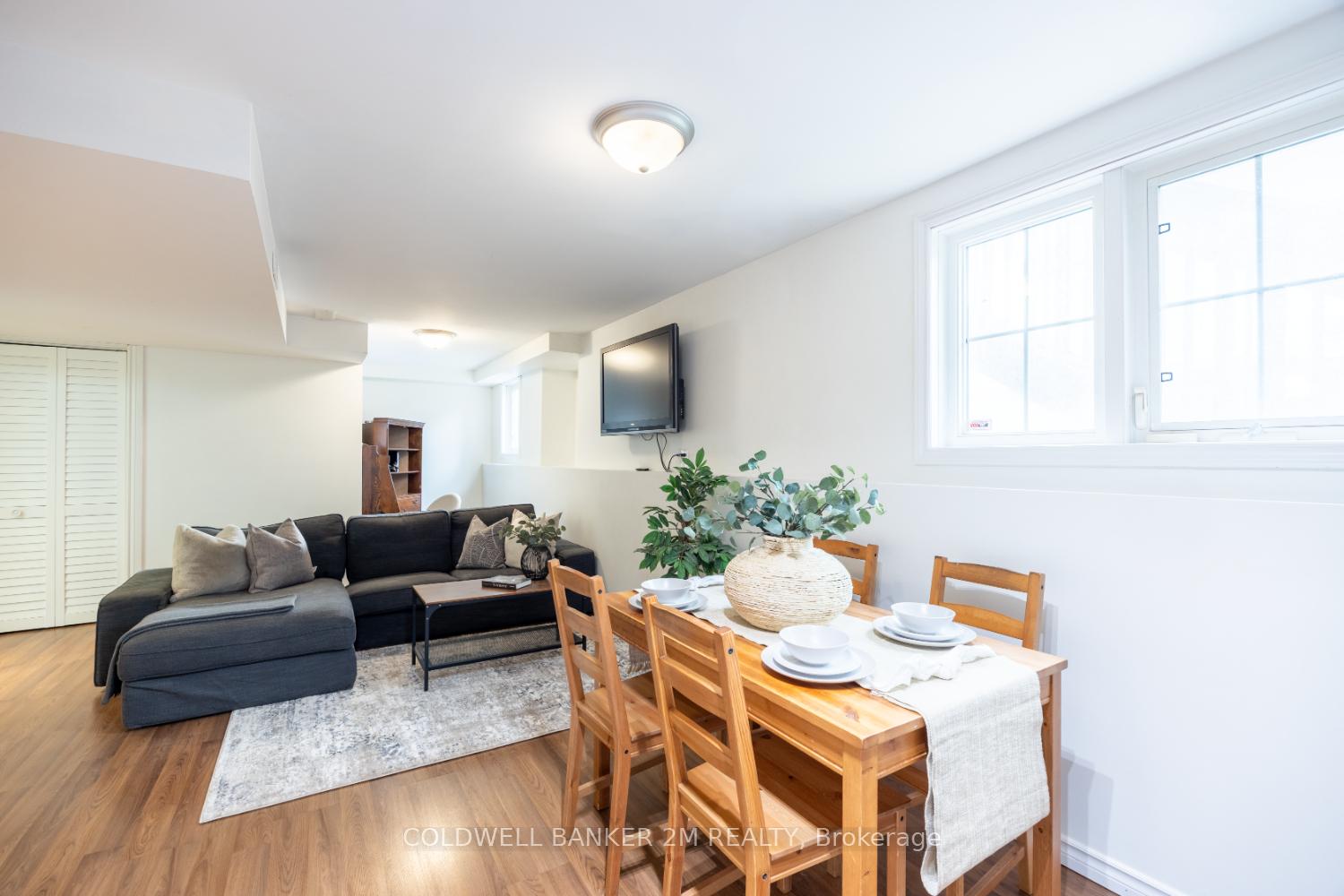 Photo 33 of 2 Woodbine Place, Oshawa, Windfields — HOMEH