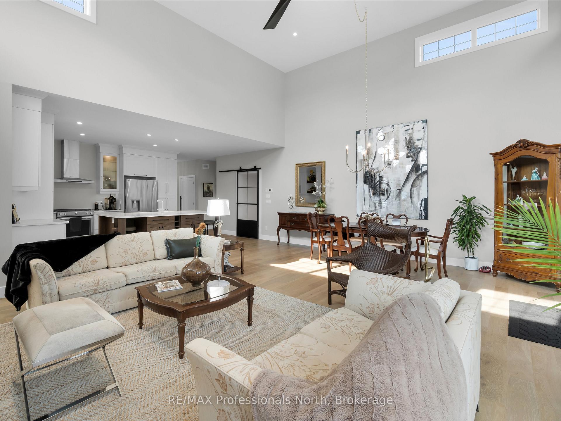 Photo 8 of 211 Holditch Street, Bracebridge, Monck (Bracebridge) — HOMEH