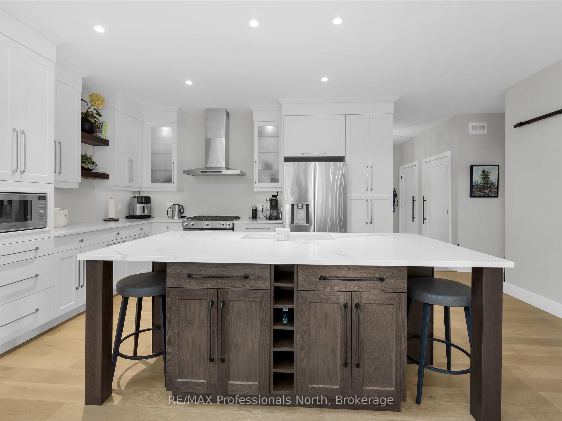 Photo 23 of 211 Holditch Street, Bracebridge, Monck (Bracebridge) — HOMEH