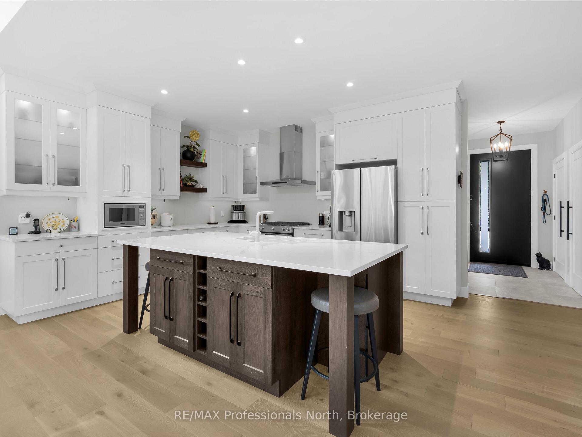 Photo 32 of 211 Holditch Street, Bracebridge, Monck (Bracebridge) — HOMEH