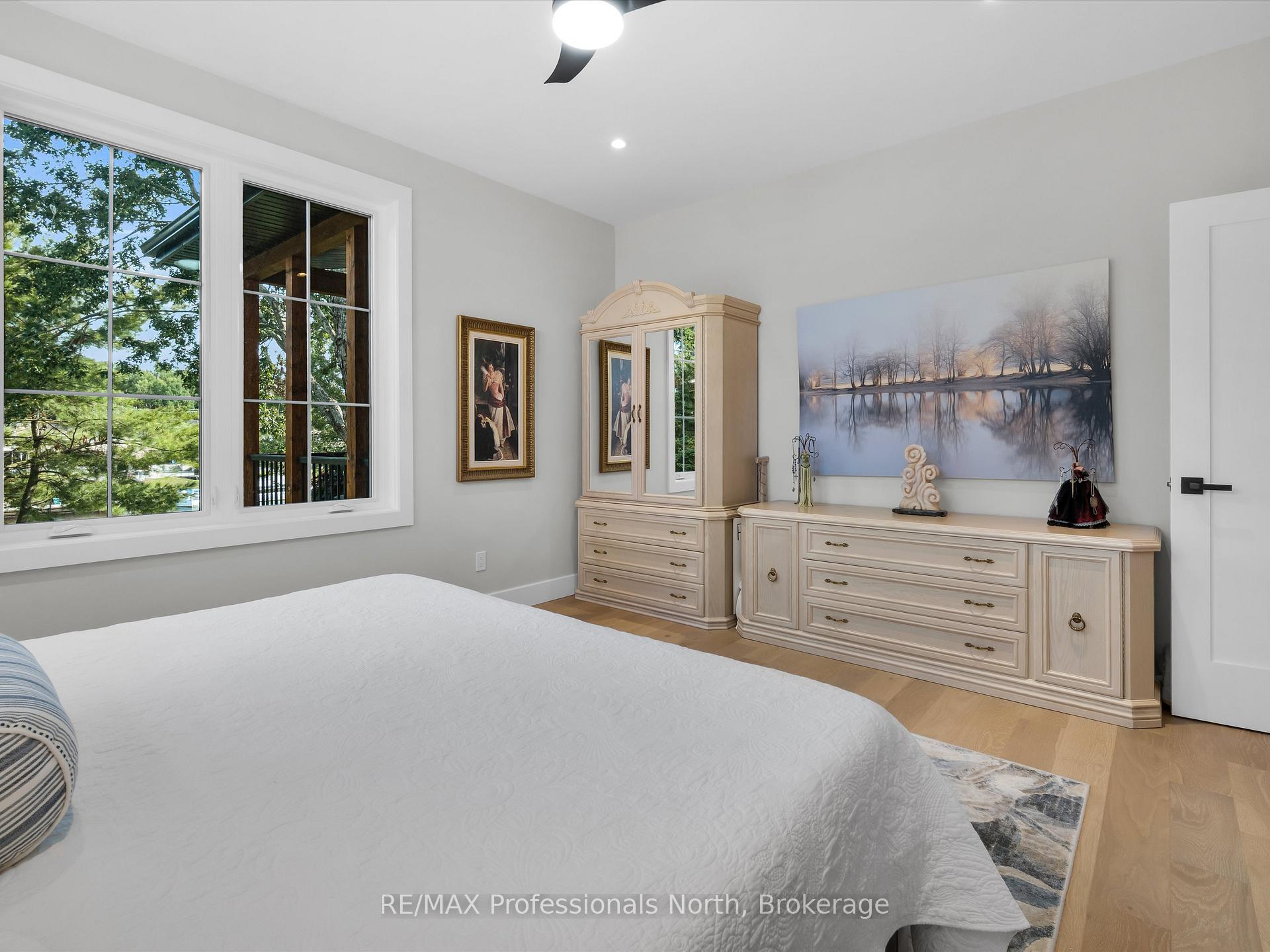 Photo 21 of 211 Holditch Street, Bracebridge, Monck (Bracebridge) — HOMEH