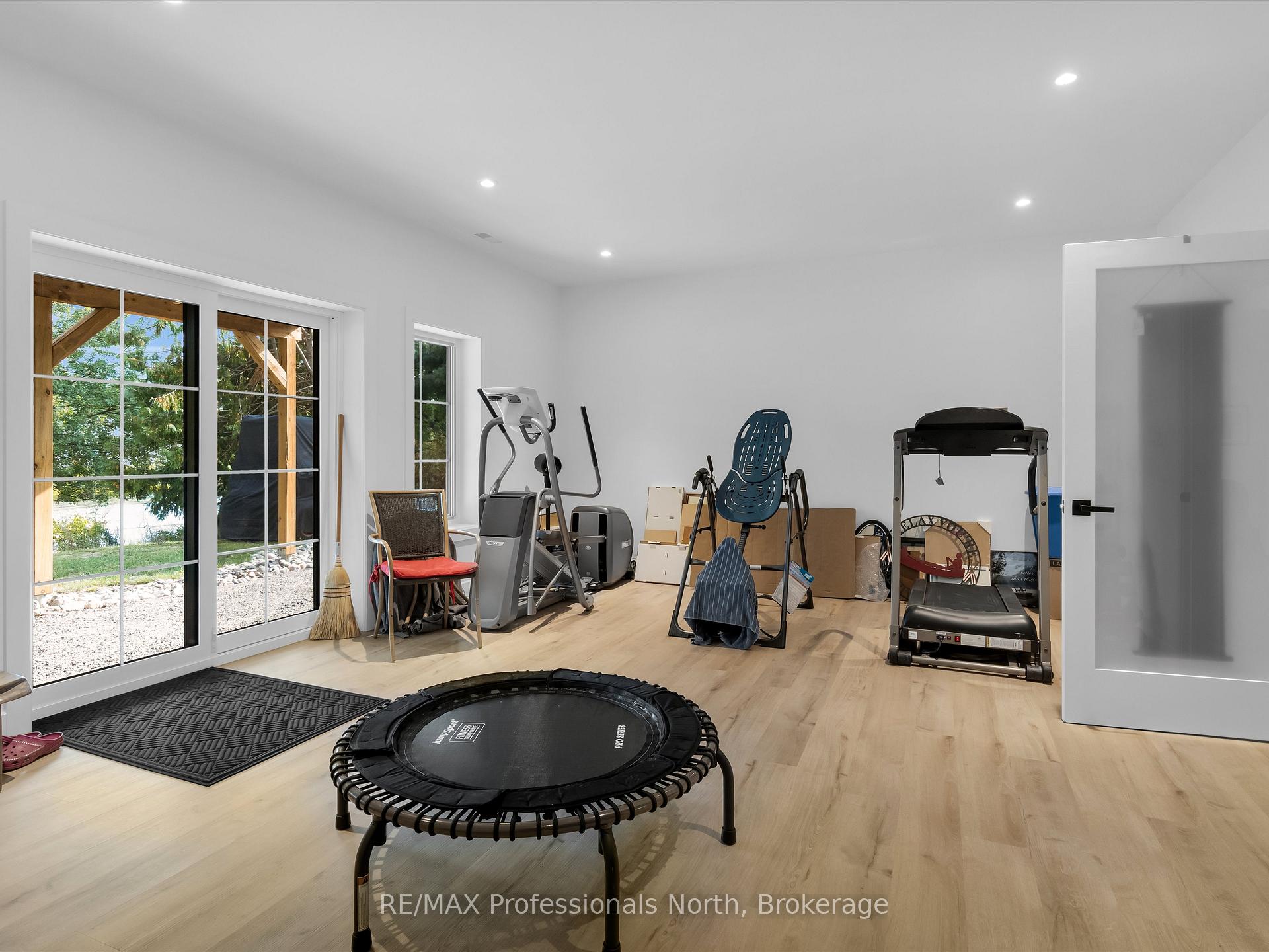 Photo 43 of 211 Holditch Street, Bracebridge, Monck (Bracebridge) — HOMEH
