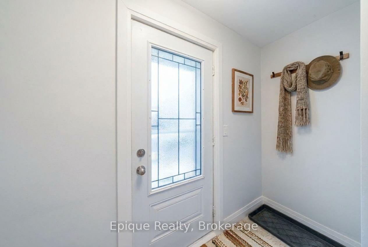 Photo 5 of 690 Rosedale Avenue, Sarnia — HOMEH
