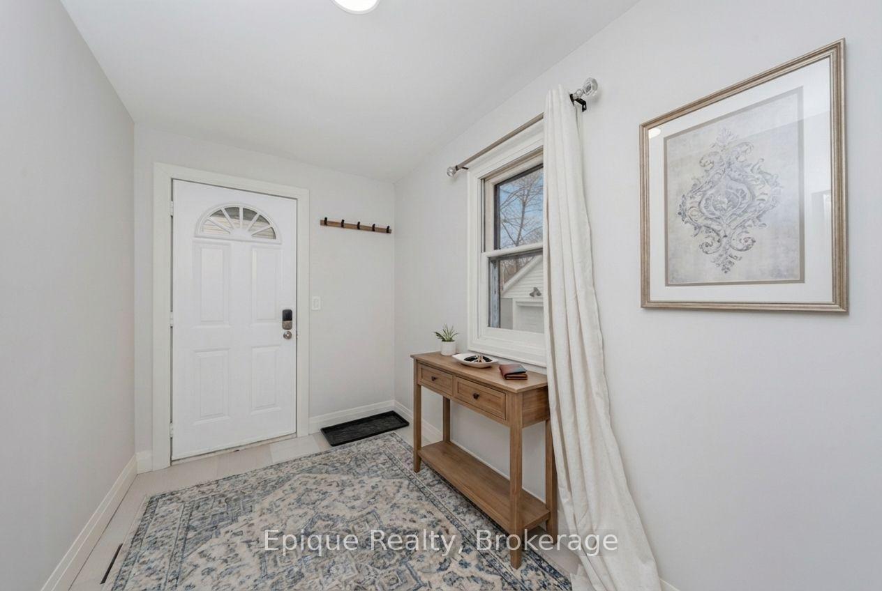 Photo 6 of 690 Rosedale Avenue, Sarnia — HOMEH