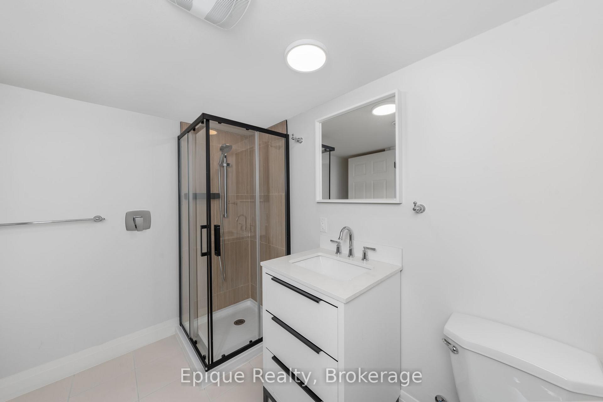 Photo 38 of 690 Rosedale Avenue, Sarnia — HOMEH