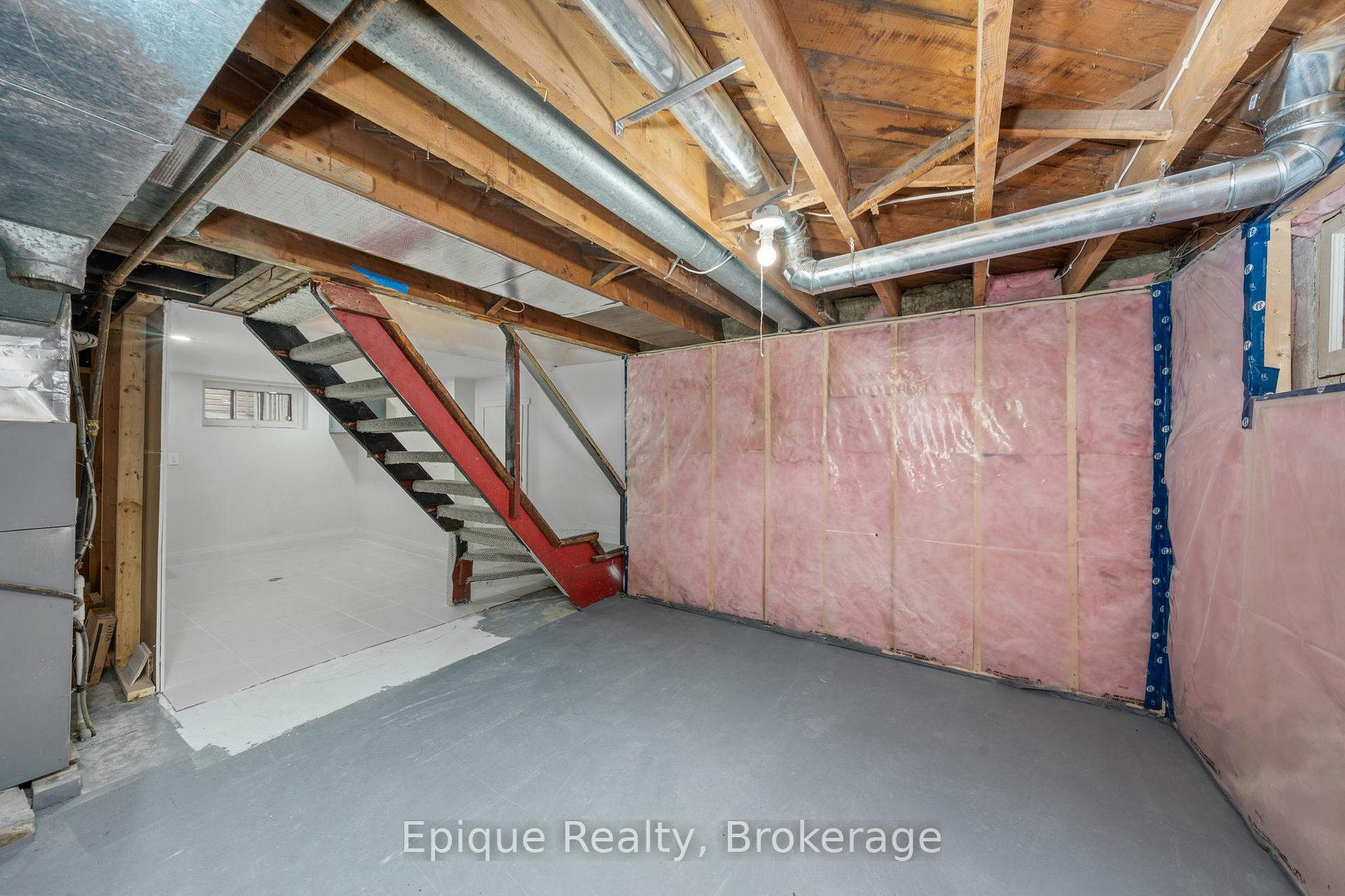 Photo 43 of 690 Rosedale Avenue, Sarnia — HOMEH