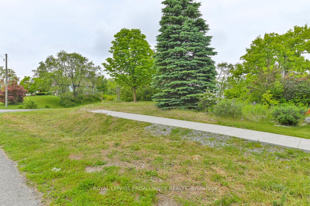 Photo 3 of 27 Tanner Drive, Stirling-Rawdon, Stirling Ward — HOMEH