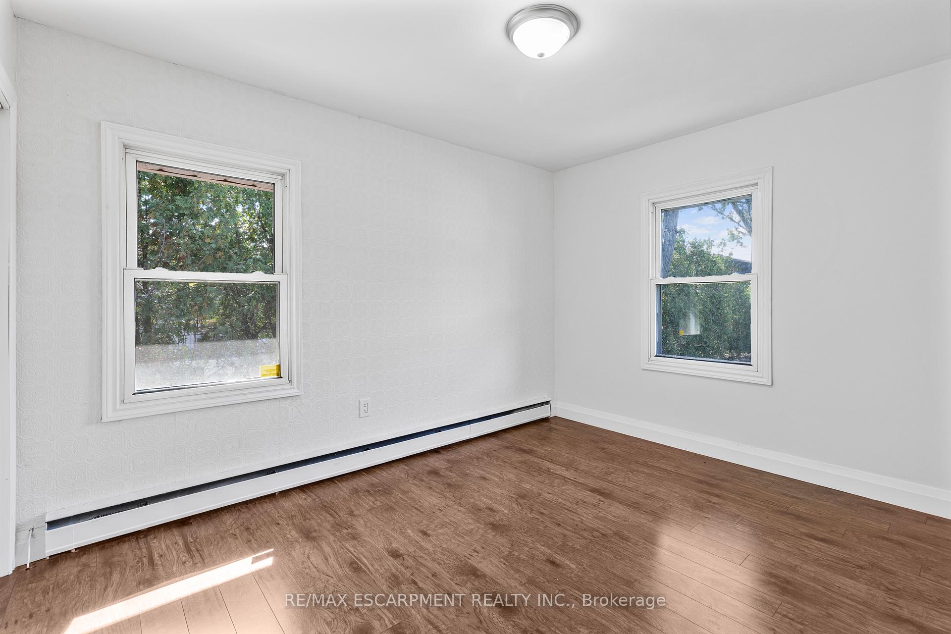 Photo 14 of 585 Fifth Road E, Hamilton, Stoney Creek — HOMEH