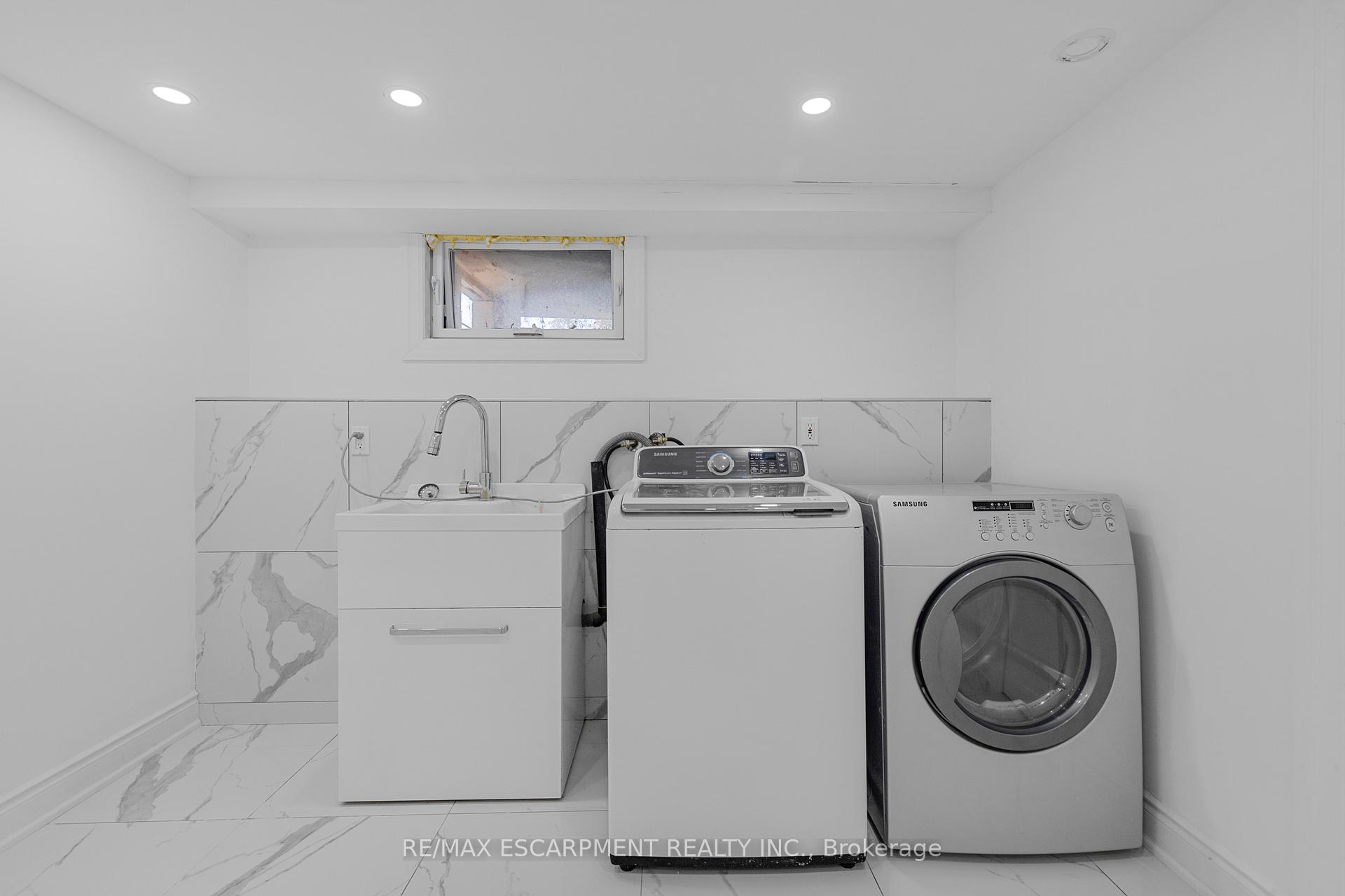 Photo 44 of 585 Fifth Road E, Hamilton, Stoney Creek — HOMEH