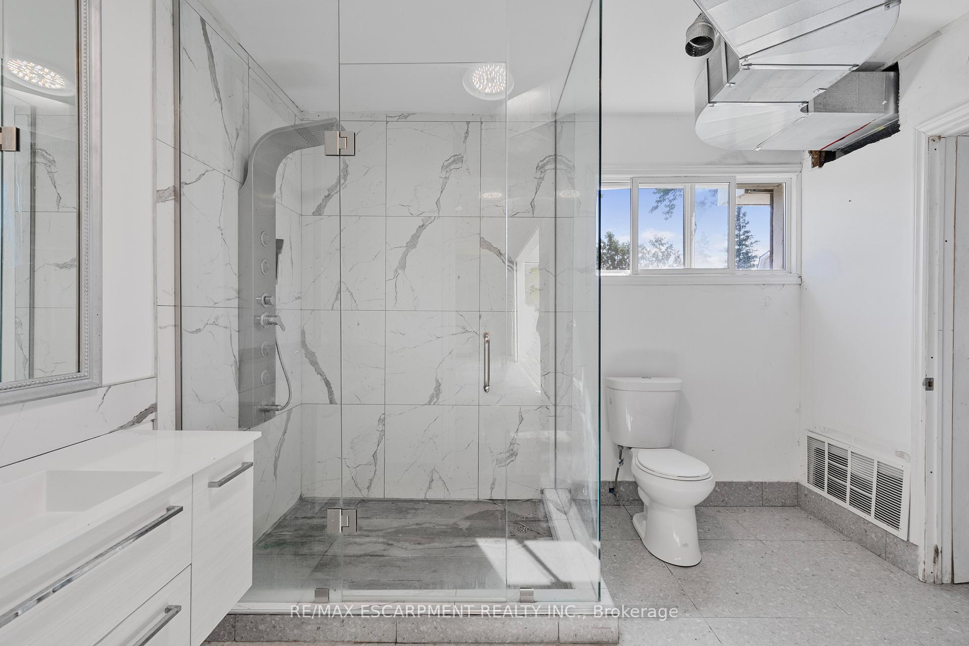 Photo 28 of 585 Fifth Road E, Hamilton, Stoney Creek — HOMEH
