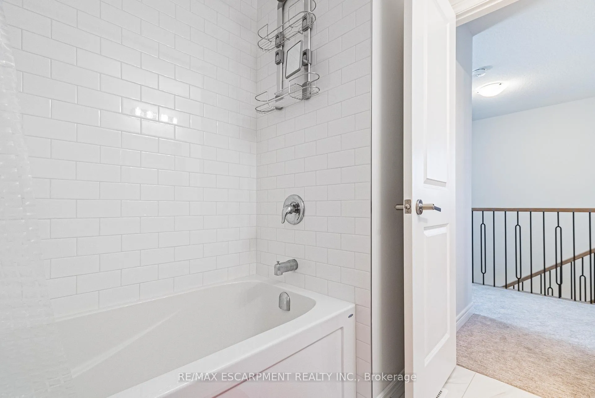 Photo 34 of 21 Zoe Lane, Hamilton, Rural Glanbrook — HOMEH