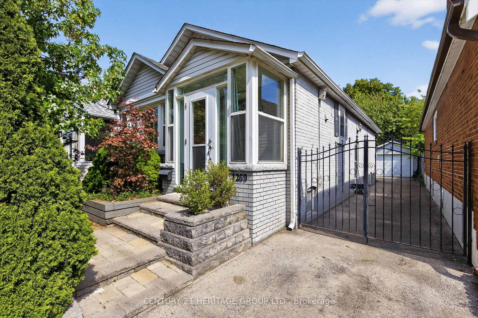 Front of 1269 Broadview Avenue