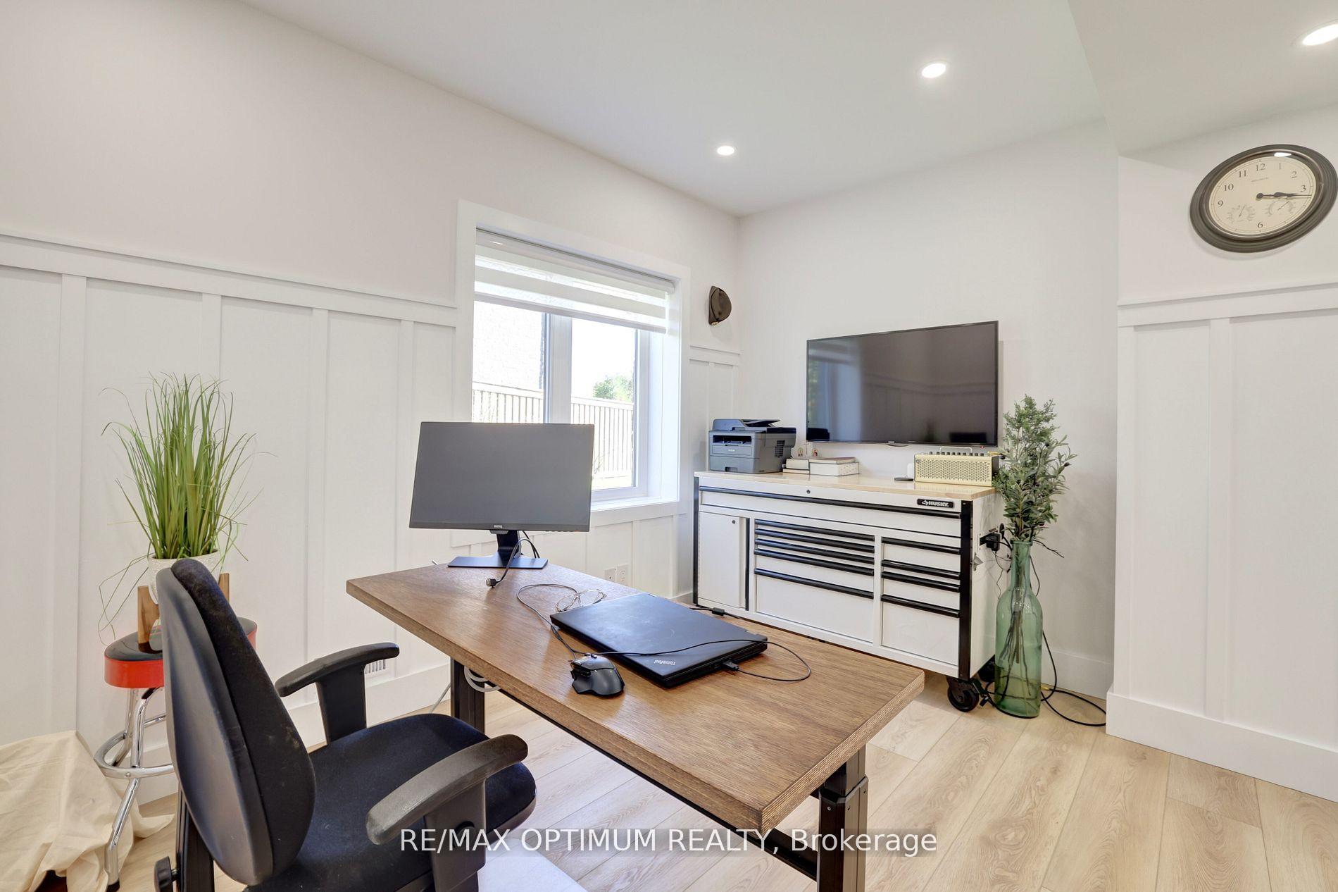 Photo 42 of 23 Whitcombe Way, Puslinch, Morriston — HOMEH
