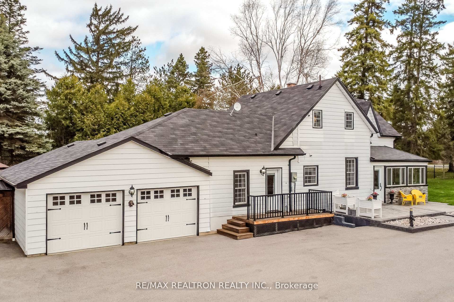 Photo 1 of 5872 Yonge Street, Innisfil, Churchill — HOMEH
