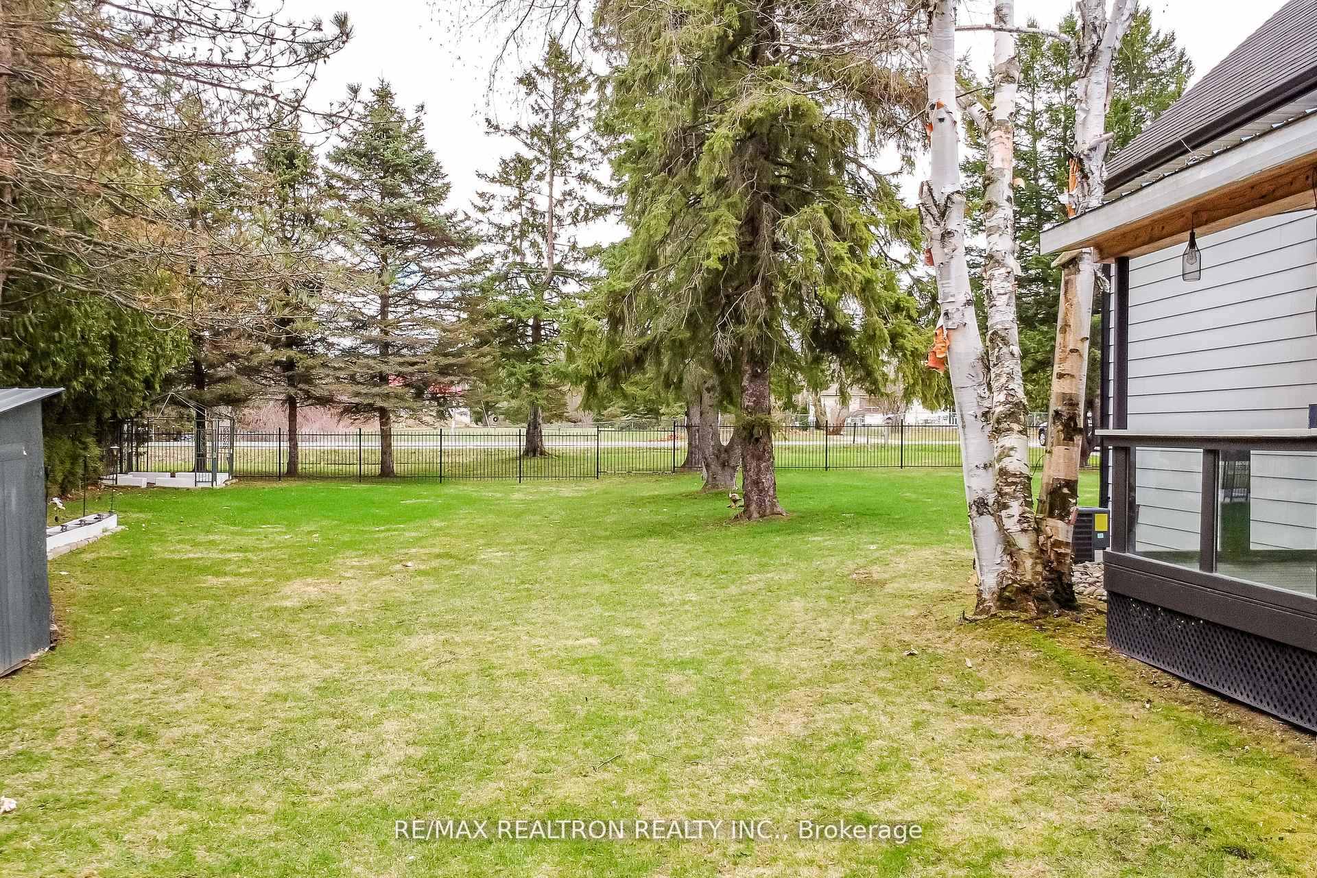 Photo 8 of 5872 Yonge Street, Innisfil, Churchill — HOMEH