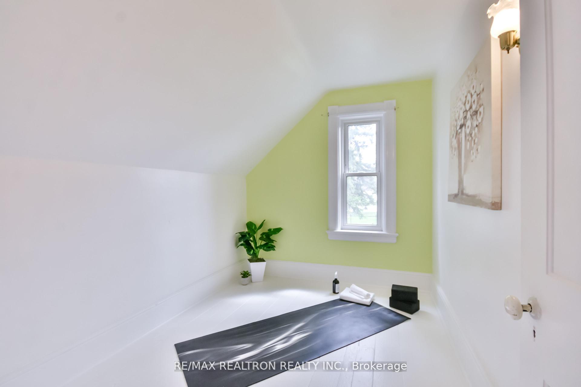Photo 24 of 5872 Yonge Street, Innisfil, Churchill — HOMEH
