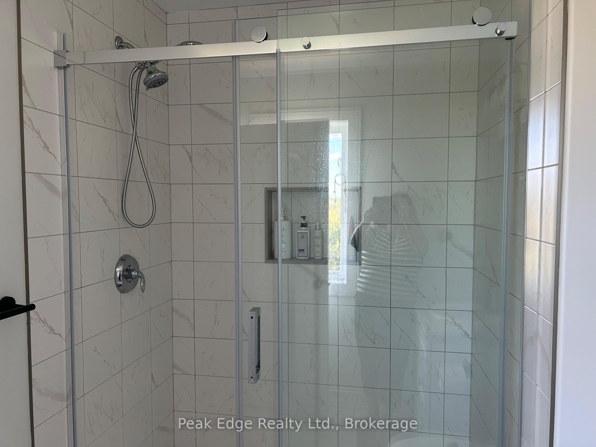 Photo 11 of 158 Stonebrook Way N, Grey Highlands — HOMEH