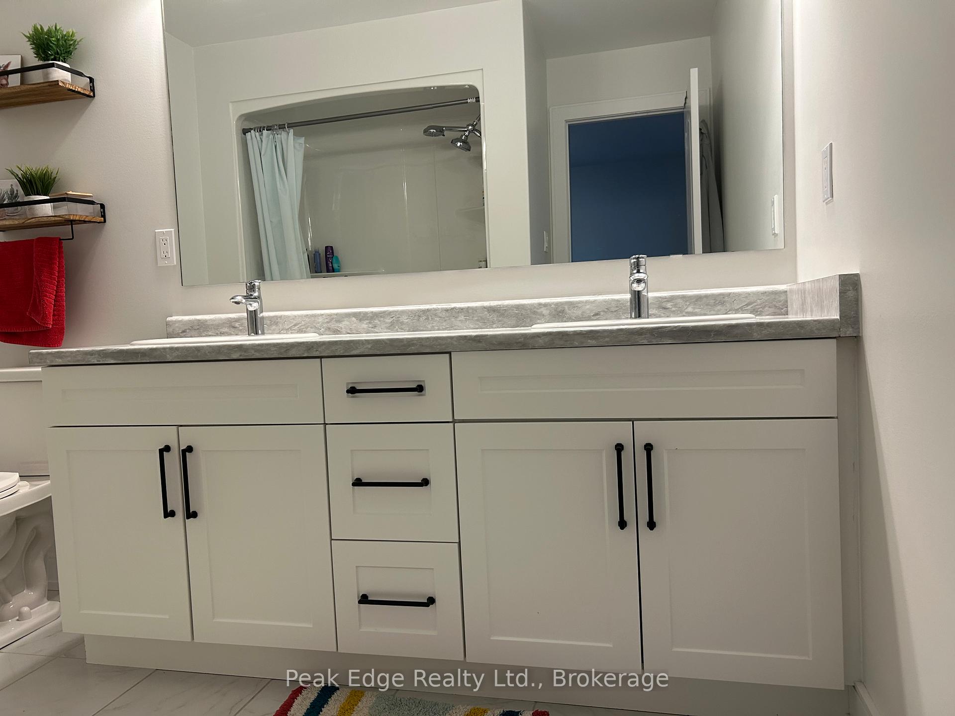 Photo 15 of 158 Stonebrook Way N, Grey Highlands — HOMEH