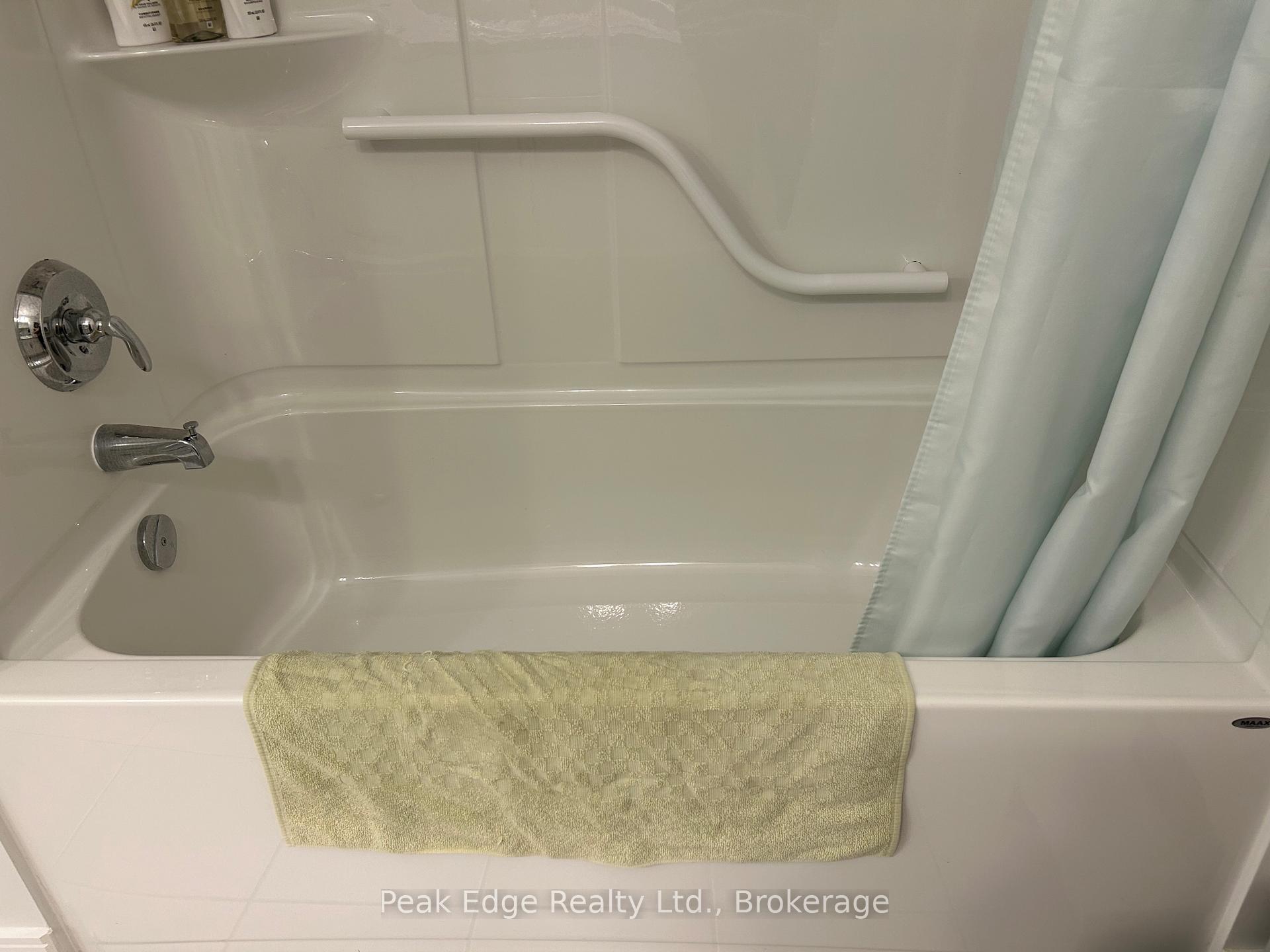 Photo 16 of 158 Stonebrook Way N, Grey Highlands — HOMEH