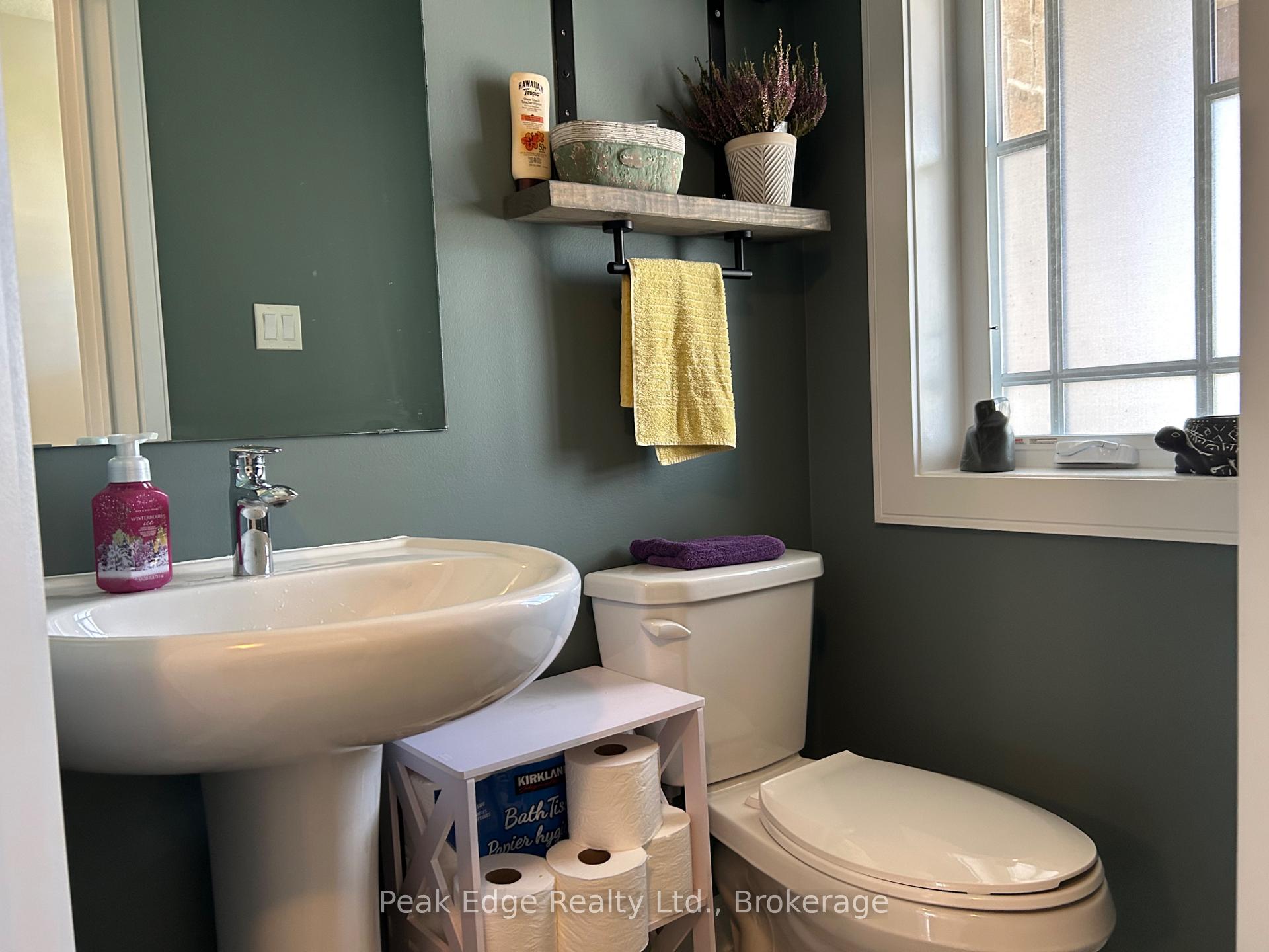Photo 17 of 158 Stonebrook Way N, Grey Highlands — HOMEH