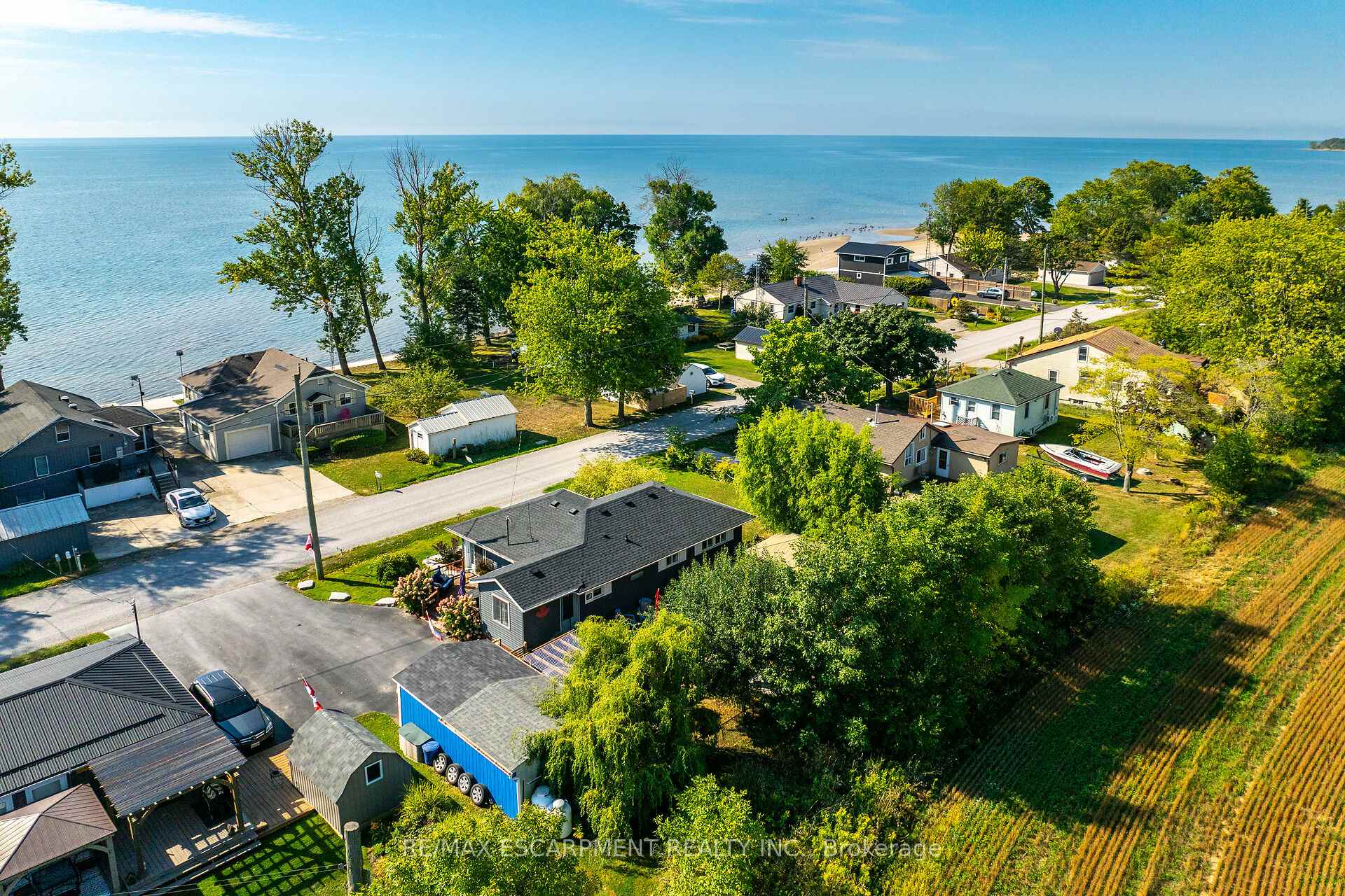 Photo 9 of 2011 Lakeshore Road, Haldimand, Dunnville — HOMEH