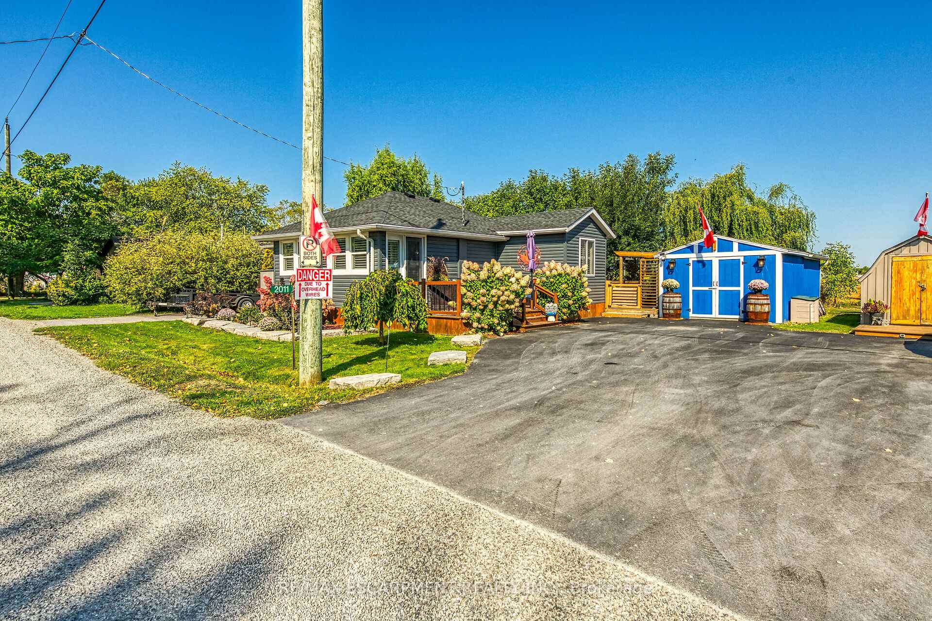 Photo 3 of 2011 Lakeshore Road, Haldimand, Dunnville — HOMEH