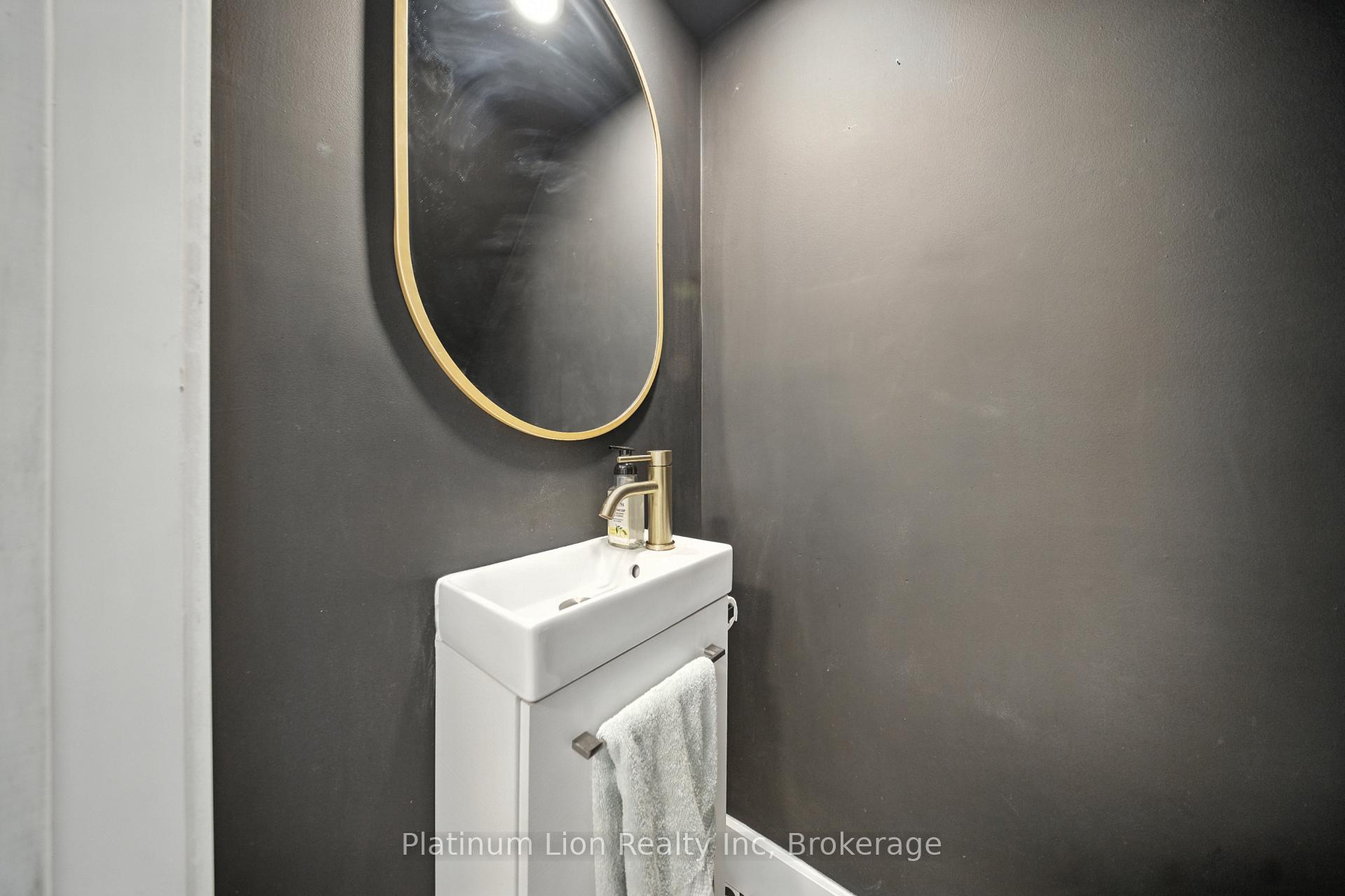 Photo 7 of 49 East 31st Street, Hamilton, Raleigh — HOMEH