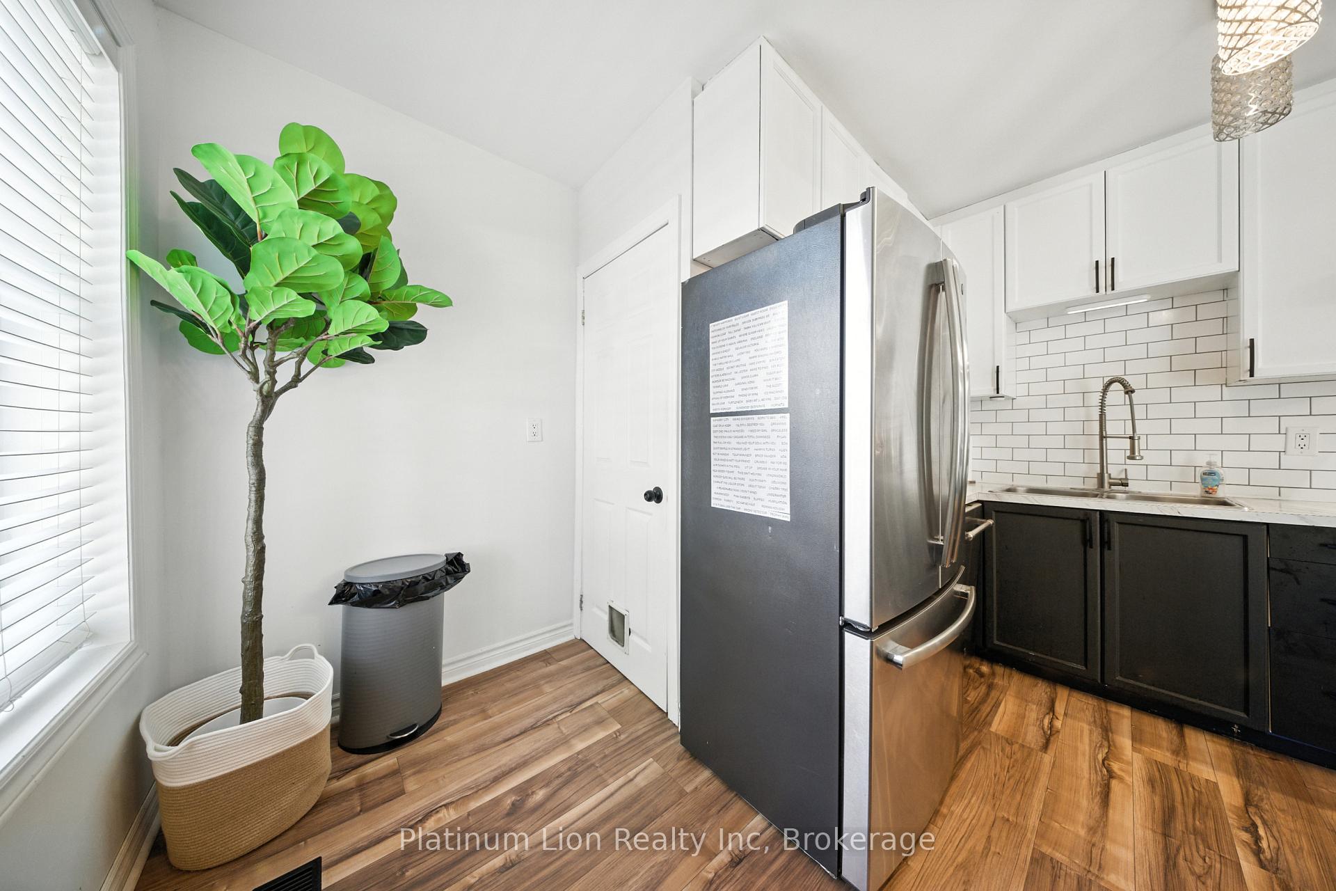 Photo 14 of 49 East 31st Street, Hamilton, Raleigh — HOMEH