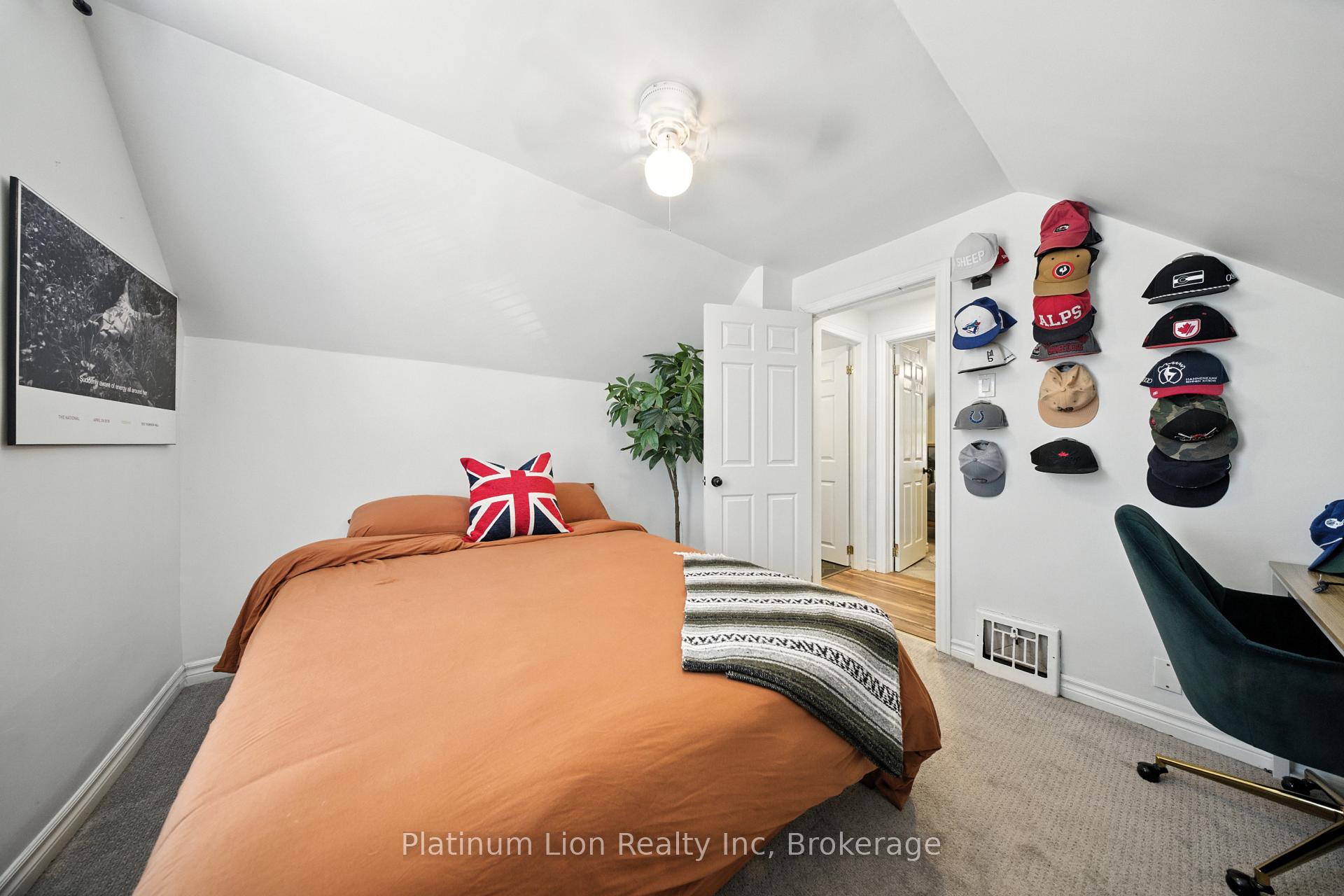 Photo 17 of 49 East 31st Street, Hamilton, Raleigh — HOMEH