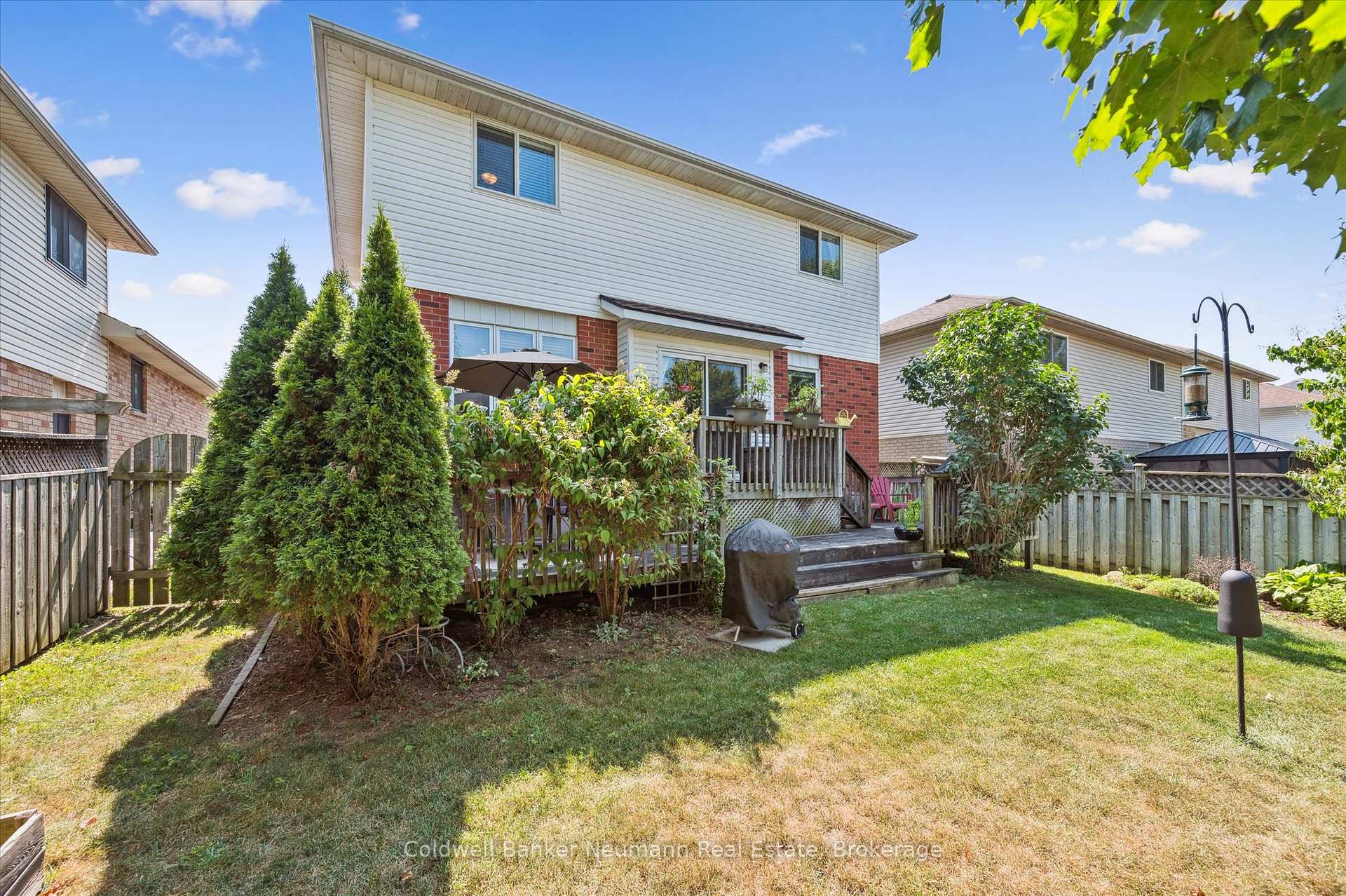 Photo 24 of 56 Hayward Crescent, Guelph, Clairfields/Hanlon Business Park — HOMEH