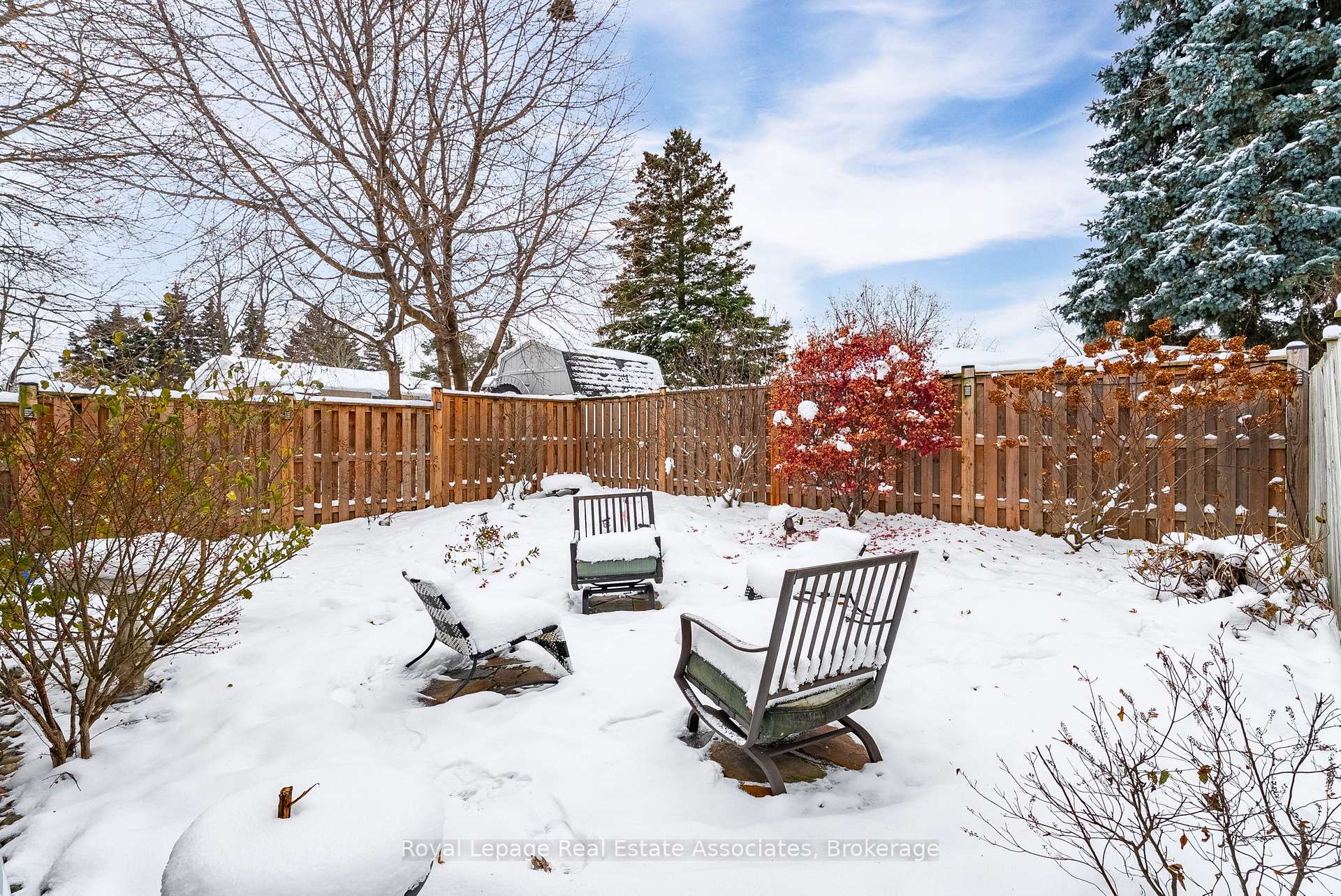 Photo 19 of 12 Carnaby Crescent, Kitchener — HOMEH