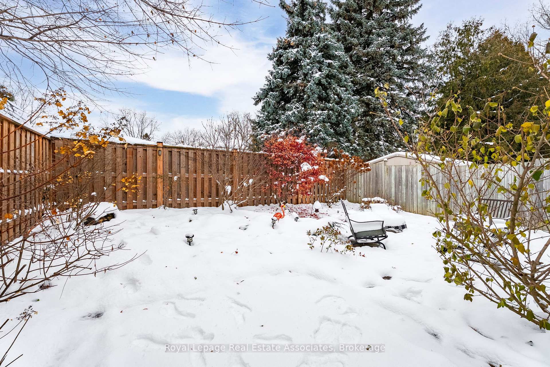 Photo 18 of 12 Carnaby Crescent, Kitchener — HOMEH